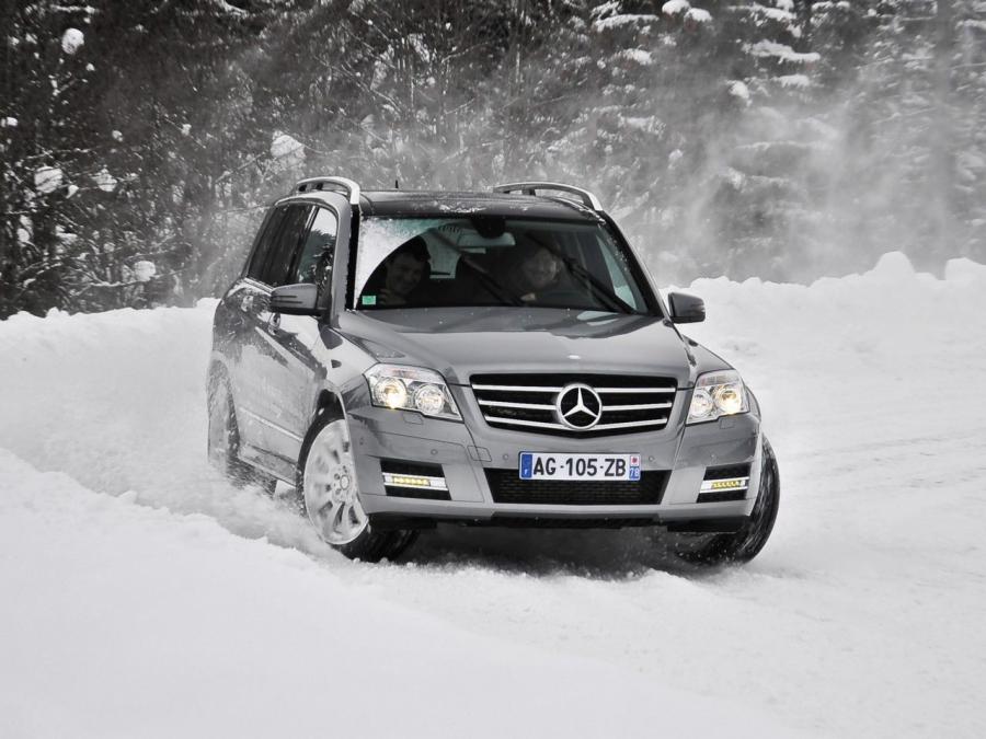  Mercedes-Benz GLK350 CDI 2008 года  (фото 1 из 6)